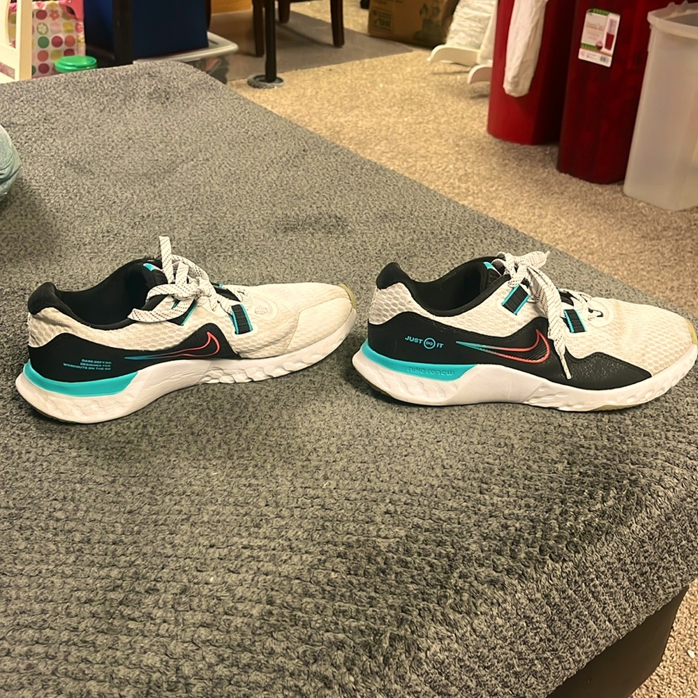 Nike.Com Special Edition Nike Renew Size 7.5